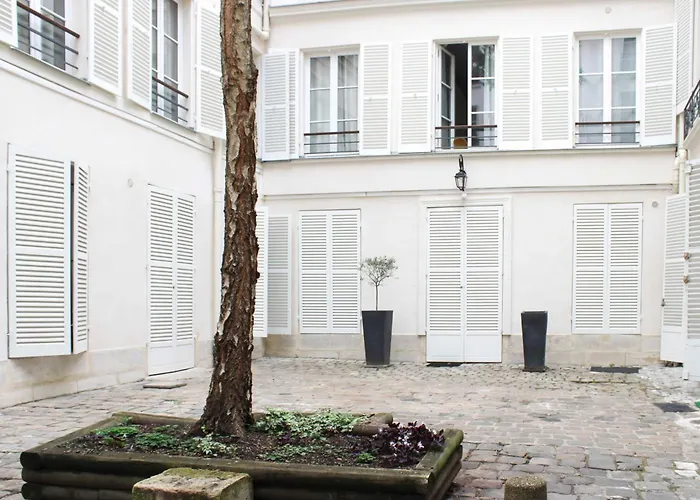 Διαμέρισμα Charming And Bright In The Heart Of